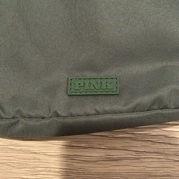 Victorias Secret Pink Belt bag - Picture 5 of 7